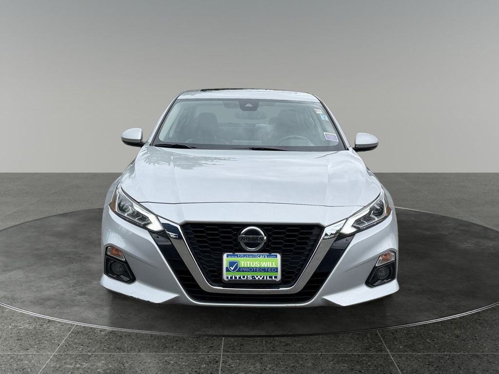 2019 Nissan Altima — side profile view