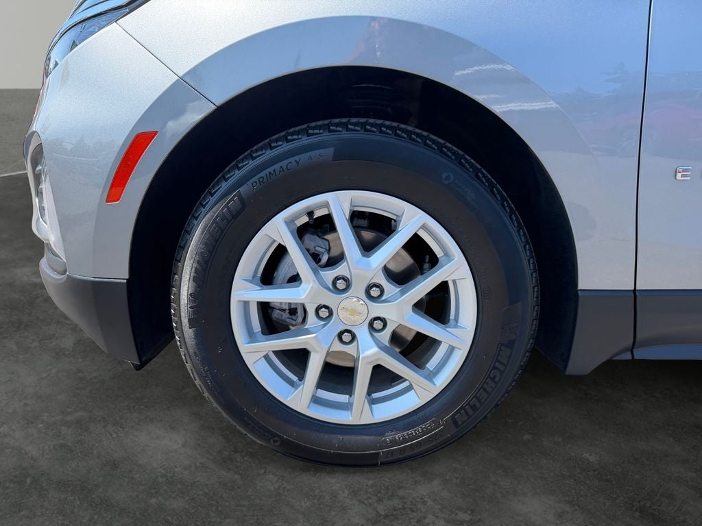 2023 Chevrolet Equinox — interior view