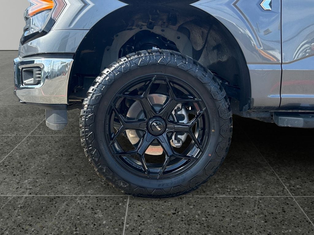 2025 Ford F-150 — interior view