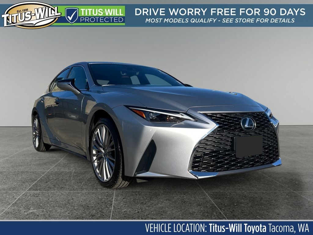 2023 Lexus IS