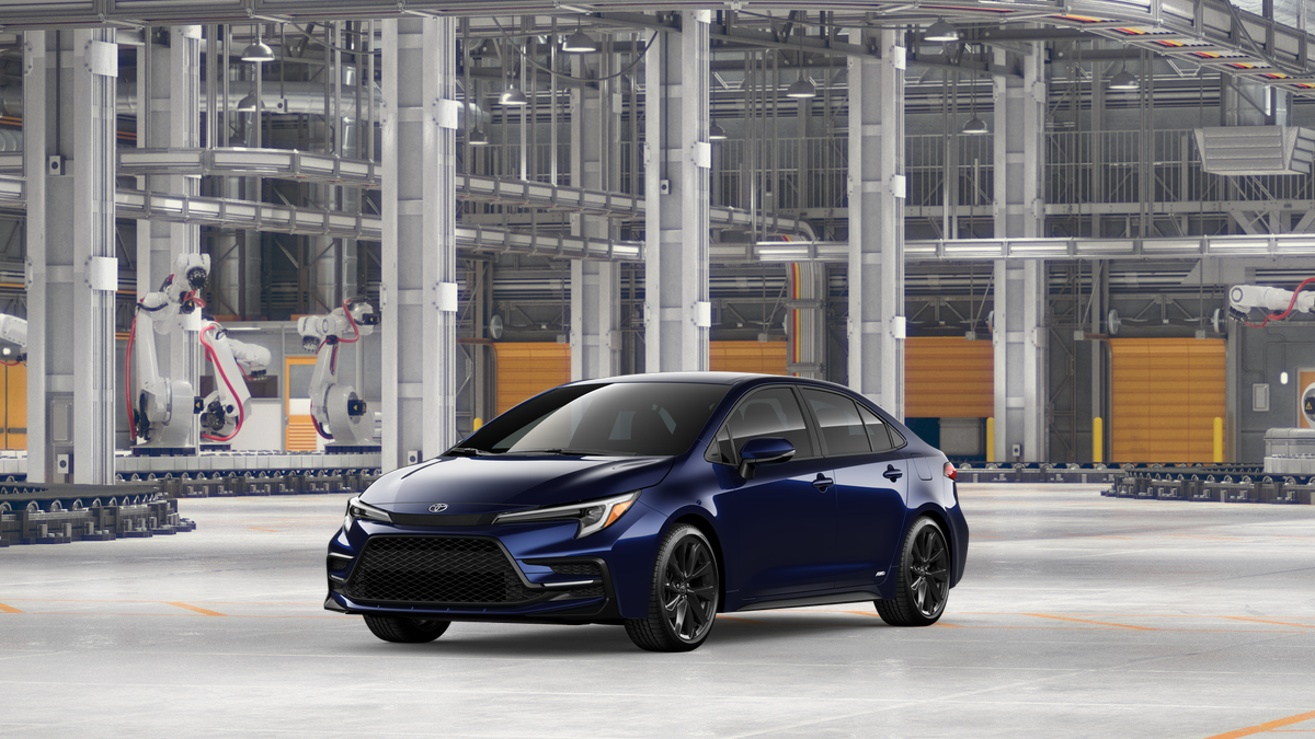 2026 Toyota Corolla Hybrid Hybrid SE in Blueprint — front three-quarter view